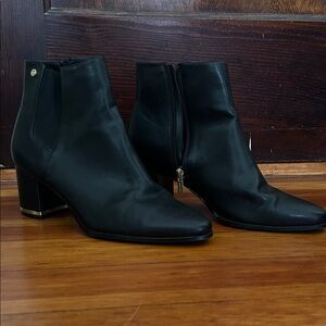 Elegant Black Ankle Boots